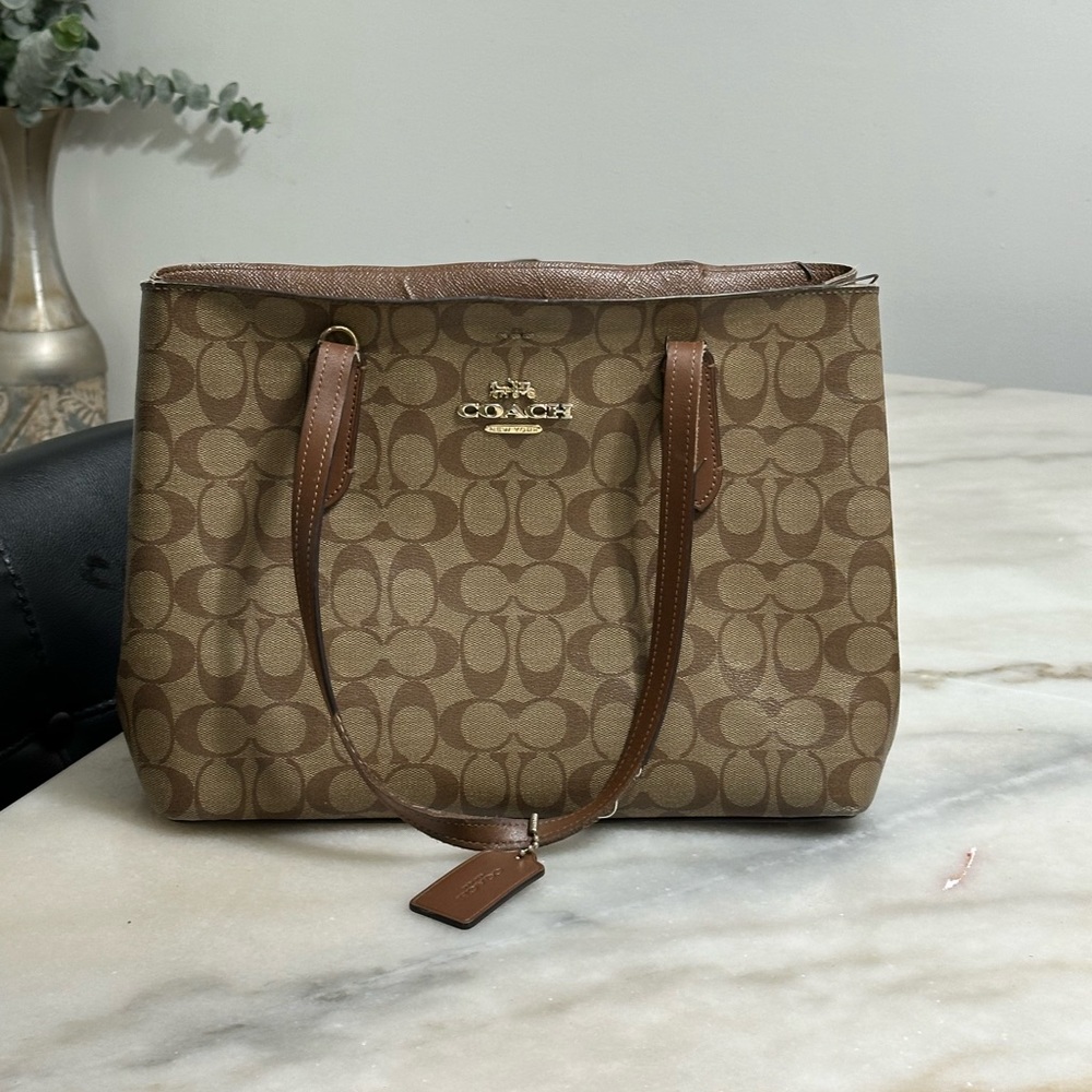 Coach bag